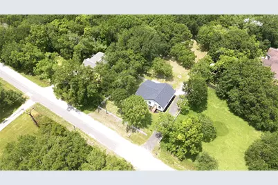 8414 Schiro Road, Hitchcock, TX 77563 - Photo 33