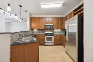 1711 Old Spanish Trl, Houston, TX 77054 - Photo 5