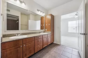 1711 Old Spanish Trl, Houston, TX 77054 - Photo 11