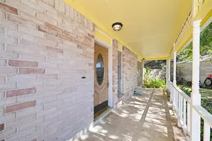 3711 Providence Ln, Pasadena, TX 77505 - Photo 3