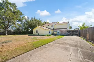 3711 Providence Ln, Pasadena, TX 77505 - Photo 11