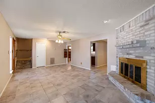 3711 Providence Ln, Pasadena, TX 77505 - Photo 7