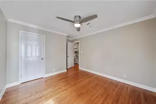 5026 Saxon Dr, Houston, TX 77092 - Photo 21