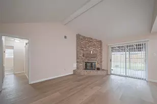 1612 Sleepy Hollow Dr, Pearland, TX 77581 - Photo 5