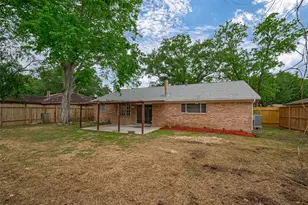 1612 Sleepy Hollow Dr, Pearland, TX 77581 - Photo 37