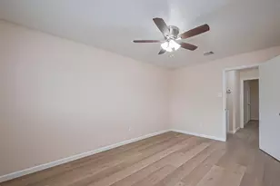 1612 Sleepy Hollow Dr, Pearland, TX 77581 - Photo 25