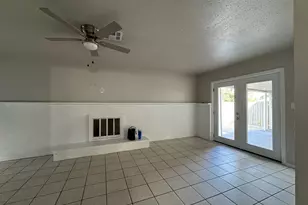 3114 Kleinmann Ave, Galveston, TX 77551 - Photo 7