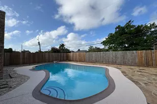 3114 Kleinmann Ave, Galveston, TX 77551 - Photo 19