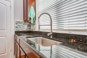 1174 Hempstead Villa Ln, Houston, TX 77008 - Photo 27