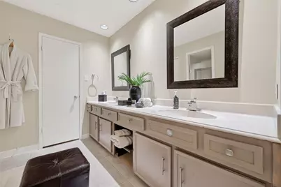 11939 Brook Meadows Lane, Stafford, TX 77477 - Photo 11