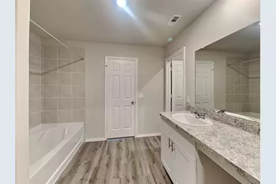 1907 Evening Breeze Lane, Houston, TX 77073 - Photo 9