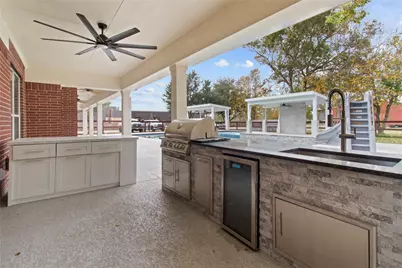 2730 Lawrence Road, Kemah, TX 77565 - Photo 23