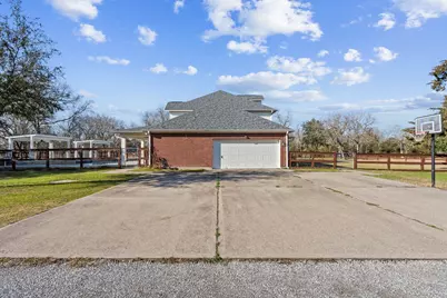 2730 Lawrence Road, Kemah, TX 77565 - Photo 43