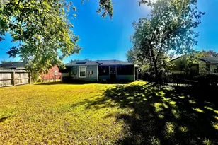 6606 Thornwall St, Houston, TX 77092 - Photo 15