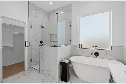 8707 Ojeman Villas Drive, Houston, TX 77055 - Photo 35