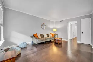 606 Marshall St, Houston, TX 77006 - Photo 3