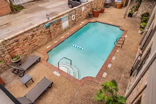606 Marshall St, Houston, TX 77006 - Photo 13