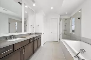 2024 Waterloo Station Rd, Houston, TX 77045 - Photo 13