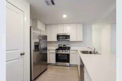 10819 Bird Of Paradise Lane, Houston, TX 77016 - Photo 5