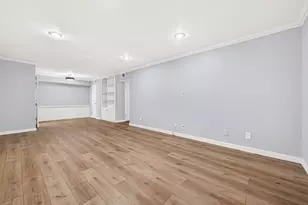 359 N Post Oak Ln, Houston, TX 77024 - Photo 5