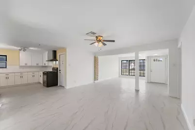 9711 Bertwood Street, Houston, TX 77016 - Photo 7