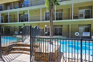 921 Marine Dr, Galveston, TX 77550 - Photo 21
