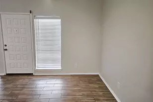 921 Marine Dr, Galveston, TX 77550 - Photo 15