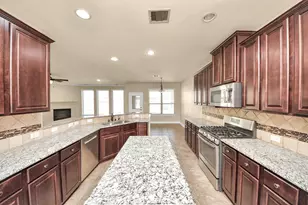 19126 Gaslamp Point Ct, Cypress, TX 77429 - Photo 5