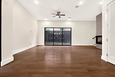 1917 Potomac Drive #D, Houston, TX 77057 - Photo 9