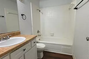 8100 Creekbend Dr, Houston, TX 77071 - Photo 15