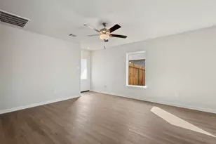 361 Tejas Trl, Waller, TX 77484 - Photo 5