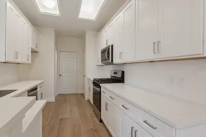 13167 Peppergate Lane, Houston, TX 77044 - Photo 9