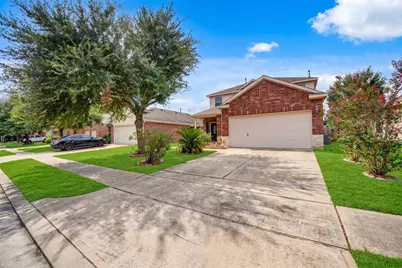 19631 Green Oasis Court, Katy, TX 77449 - Photo 5