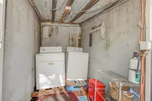 1824 1/2 W Main St, Houston, TX 77098 - Photo 5