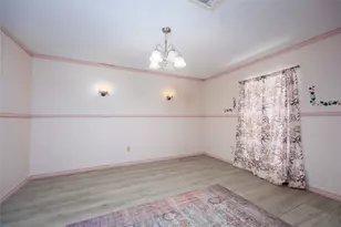4503 Coachman Dr, Baytown, TX 77521 - Photo 5