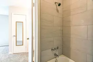 11911 Fallbrook Dr, Houston, TX 77065 - Photo 11