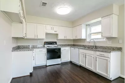 11911 Fallbrook Drive, Houston, TX 77065 - Photo 7
