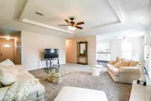 11911 Fallbrook Dr, Houston, TX 77065 - Photo 3