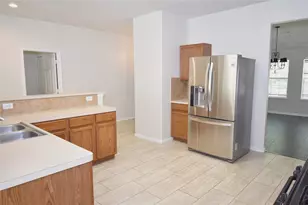 4717 Foster Hill Ct, Kingwood, TX 77345 - Photo 9