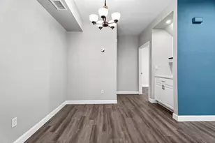 1881 Bering Dr, Houston, TX 77057 - Photo 9