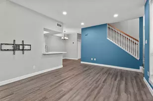 1881 Bering Dr, Houston, TX 77057 - Photo 7