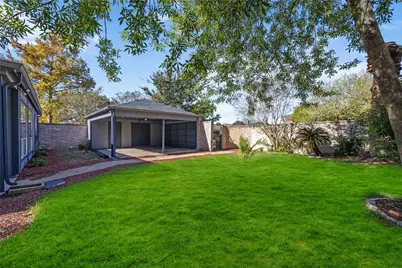 16103 Grassy Creek Drive, Houston, TX 77082 - Photo 25