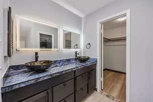 16103 Grassy Creek Dr, Houston, TX 77082 - Photo 21