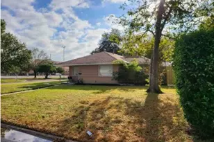 6642 Heron Dr, Houston, TX 77087 - Photo 5