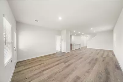 11334 Youngquist Drive, Texas City, TX 77568 - Photo 9