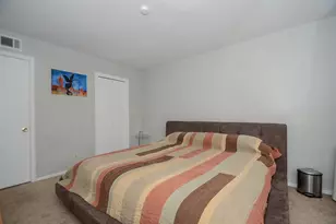 5230 Arboles Dr, Houston, TX 77035 - Photo 19