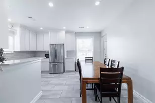 8914 Sandra St, Houston, TX 77016 - Photo 9