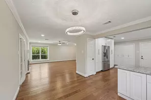 10422 N Pagewick Dr, Houston, TX 77041 - Photo 13