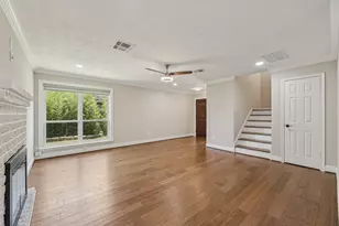 10422 N Pagewick Dr, Houston, TX 77041 - Photo 9