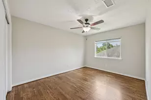 10422 N Pagewick Dr, Houston, TX 77041 - Photo 29